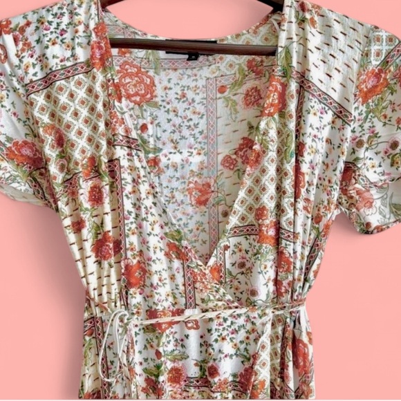 Vtg Cottage-Coquette Floral High Low Midi Wrap Dress (EUC) - Picture 3 of 8